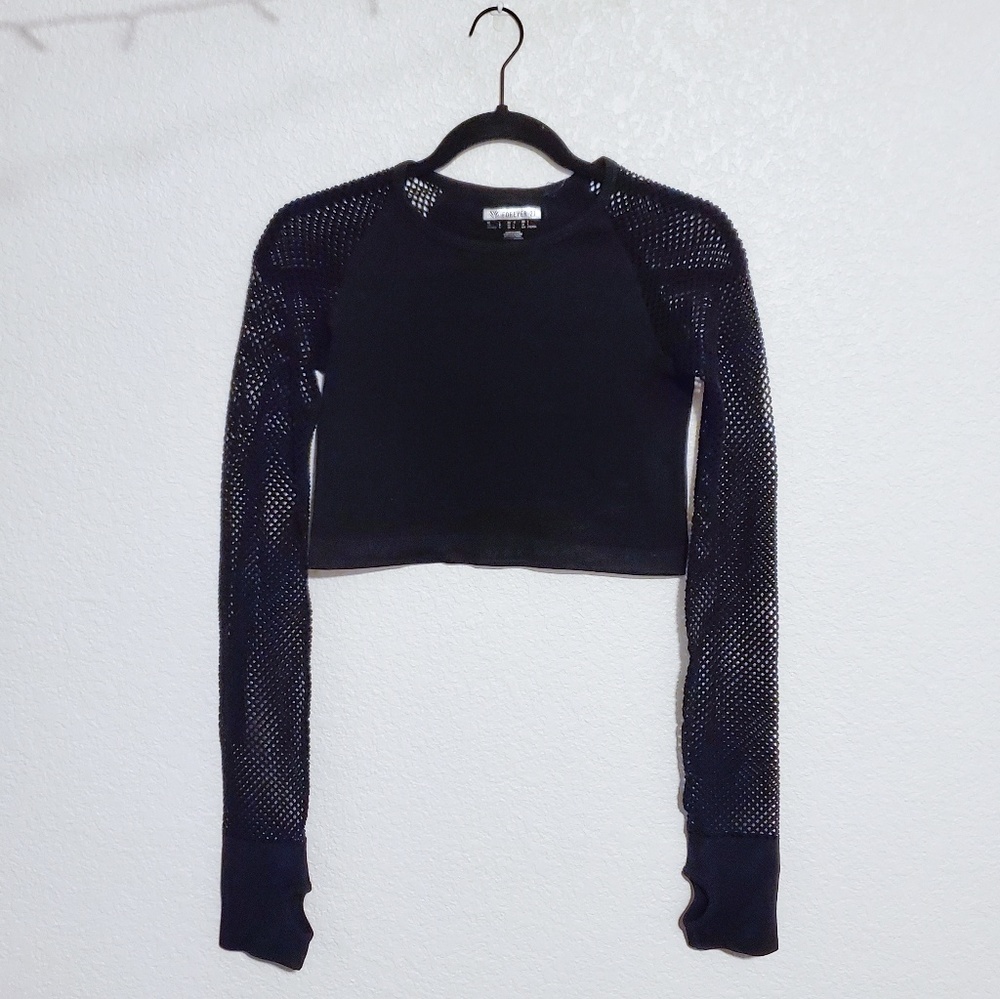 Forever 21 mesh workout shirt